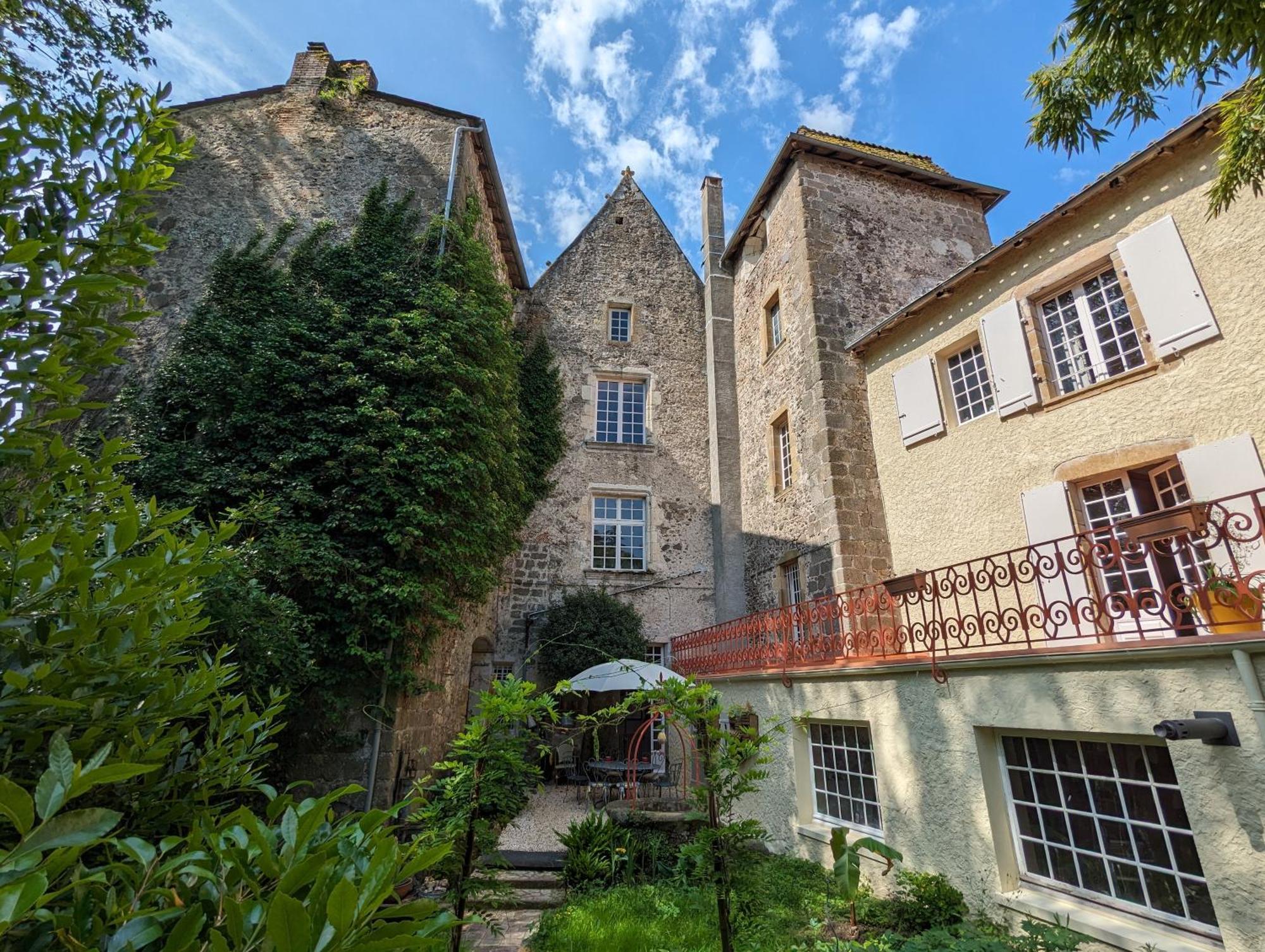 Manoir Des Arts Bed & Breakfast Конфоланс Екстериор снимка